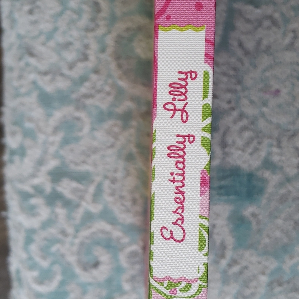 Essentially Lilly - Picture 2 of 10